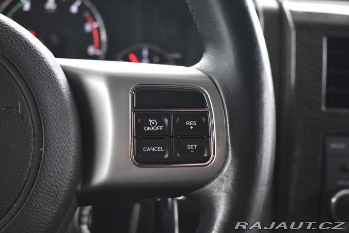 Jeep Cherokee 2.8 CRD 147kW 4x4 OVERLAN 2012