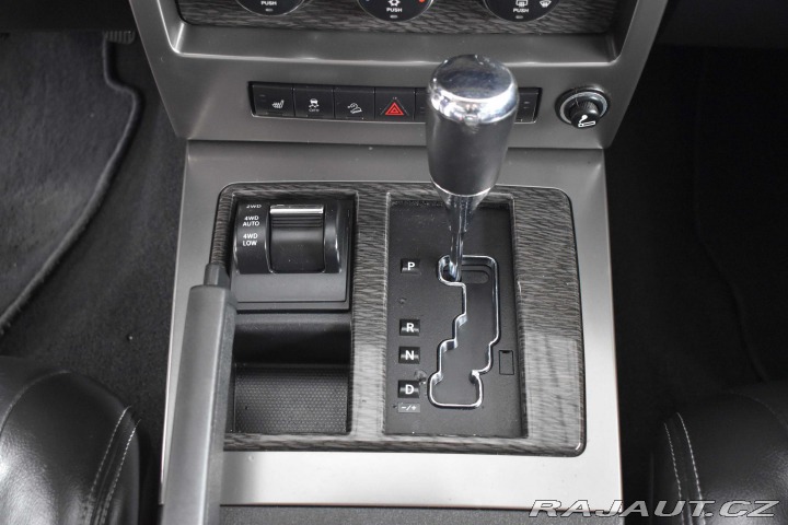 Jeep Cherokee 2.8 CRD REZERVACE 2012