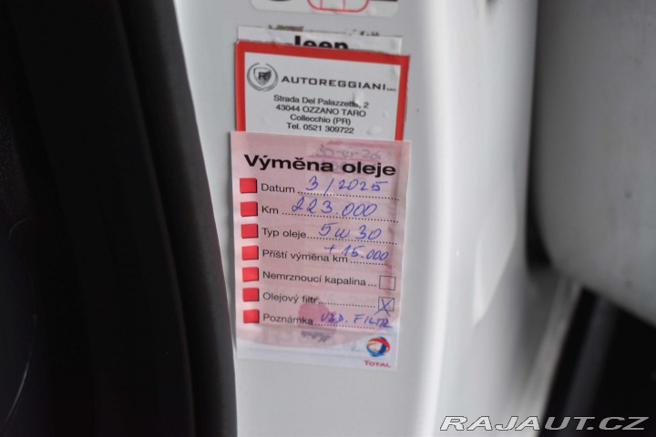 Jeep Cherokee 2.8 CRD 147kW 4x4 OVERLAN 2012