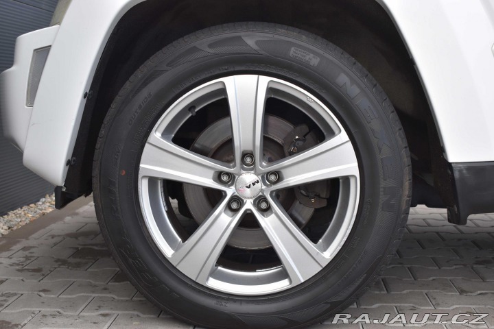 Jeep Cherokee 2.8 CRD REZERVACE 2012