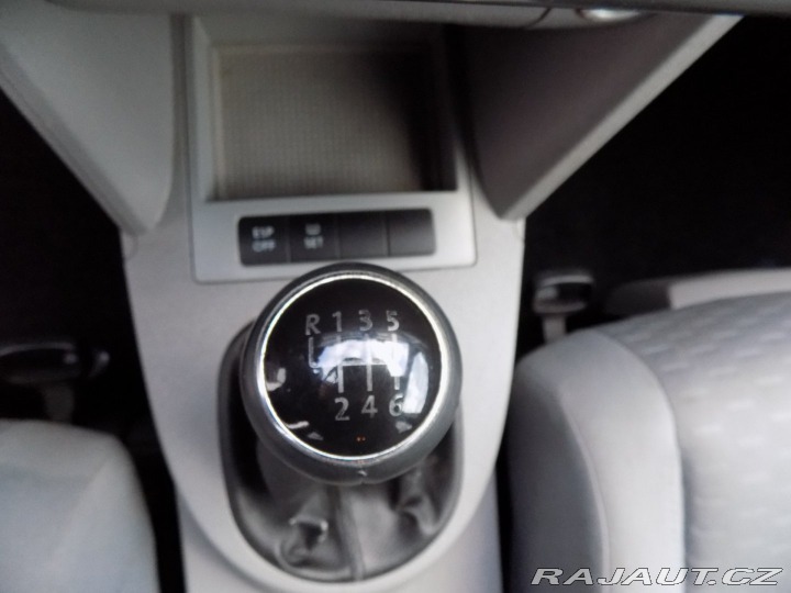 Volkswagen Touran 2.0TDI/NAVI/Klimatizace/ 2008