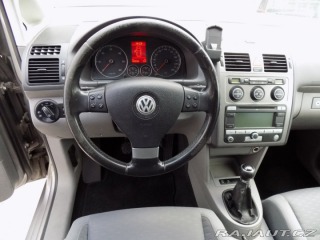 Volkswagen Touran 2.0TDI/NAVI/Klimatizace/ 2008