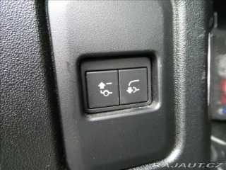 Land Rover Defender 3,0 D300 110 X-Dyn HSE,1m 2022