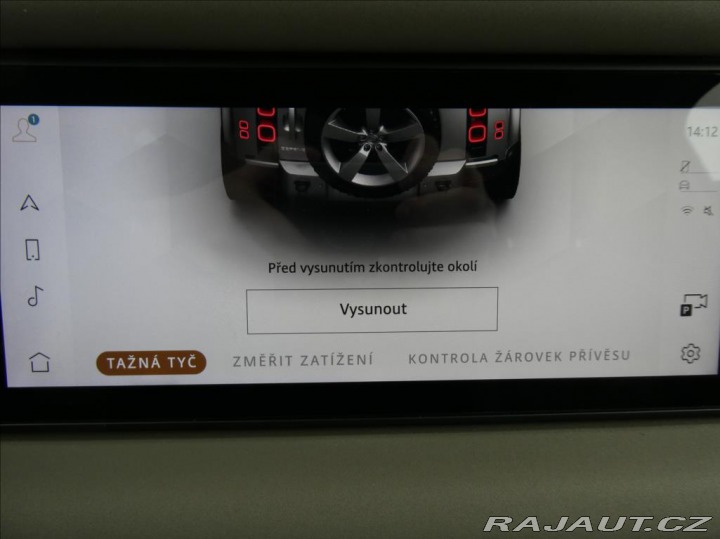 Land Rover Defender 3,0 D250 90 SE, 1.Maj. ČR 2021