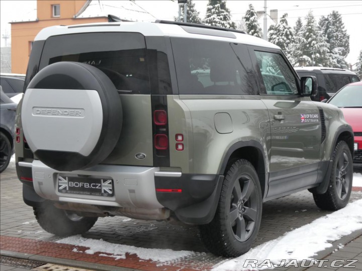 Land Rover Defender 3,0 D250 90 SE, 1.Maj. ČR 2021