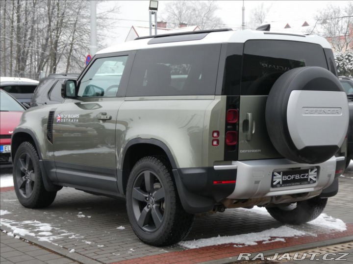 Land Rover Defender 3,0 D250 90 SE, 1.Maj. ČR 2021