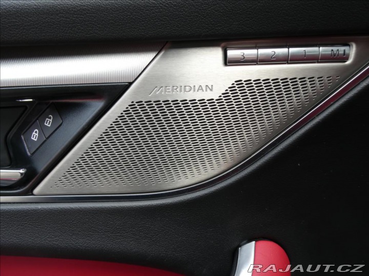 Jaguar F-Pace 2,0 P400e PHEV HSE,1Maj,Č 2022