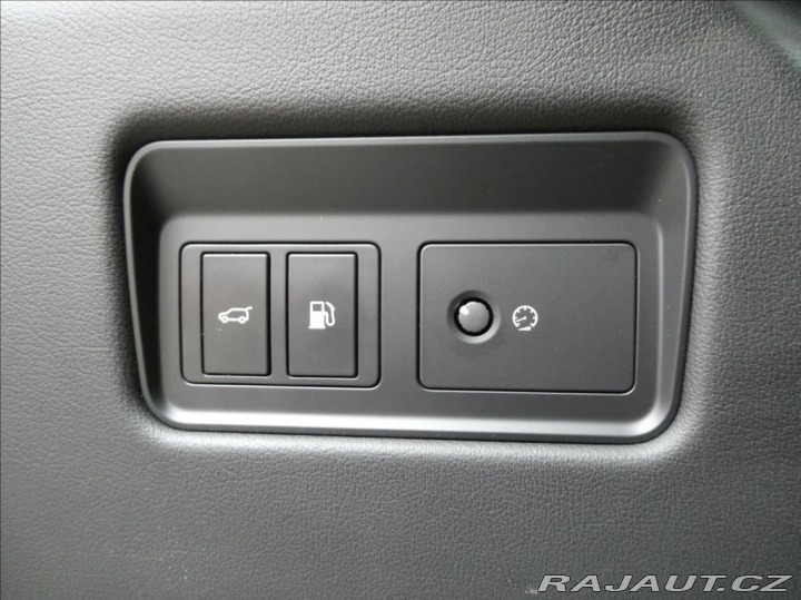 Jaguar F-Pace 2,0 P400e PHEV HSE,1Maj,Č 2022