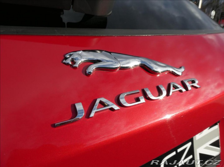 Jaguar F-Pace 2,0 P400e PHEV HSE,1Maj,Č 2022