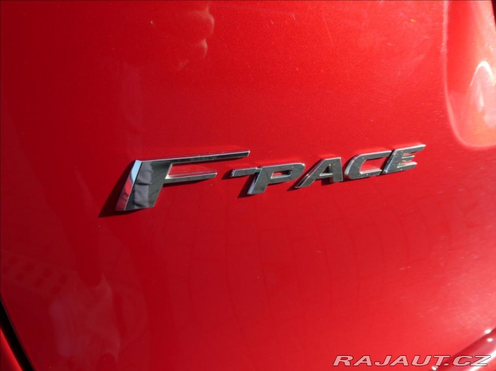 Jaguar F-Pace 2,0 P400e PHEV HSE,1Maj,Č 2022