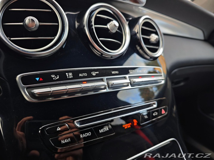 Mercedes-Benz GLC 220D 4Matic AMG nové ČR 2017