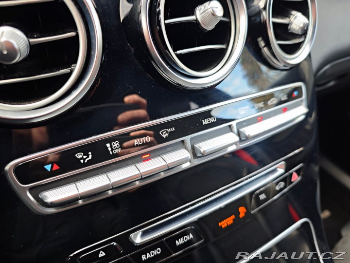 Mercedes-Benz GLC 220D 4Matic AMG nové ČR 2017
