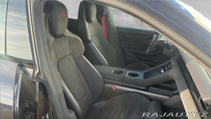 Porsche Taycan GTS 2023