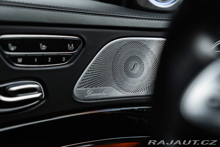 Mercedes-Benz S V12 6.0L Maybach, Masáže, 2017