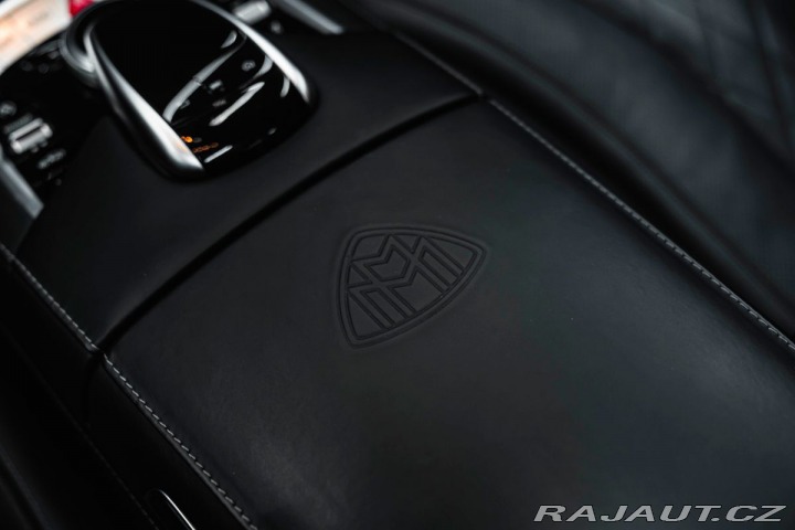 Mercedes-Benz S V12 6.0L Maybach, Masáže, 2017
