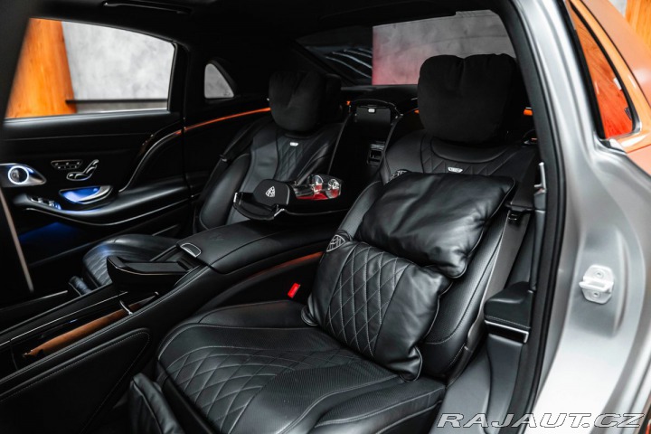Mercedes-Benz S V12 6.0L Maybach, Masáže, 2017