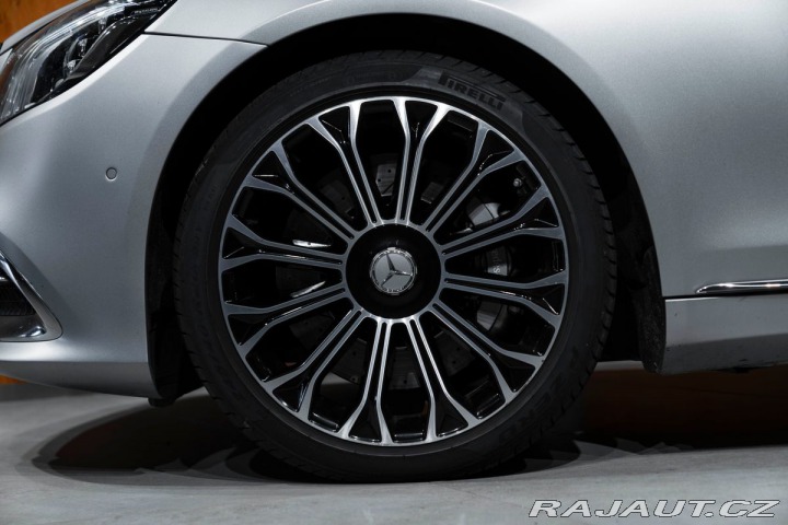 Mercedes-Benz S V12 6.0L Maybach, Masáže, 2017