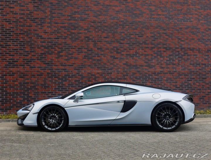 McLaren Ostatní modely 570GT  419KW, Ako nové iba 7339 2018