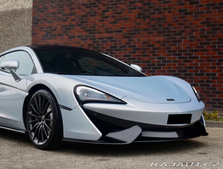 McLaren Ostatní modely 570GT  419KW, Ako nové iba 7339 2018