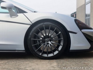 McLaren Ostatní modely 570GT  419KW, Ako nové iba 7339 2018