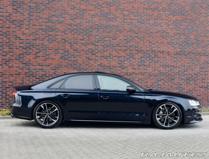 Audi S8 Plus 4.0 TFSI V8 quattro 2016