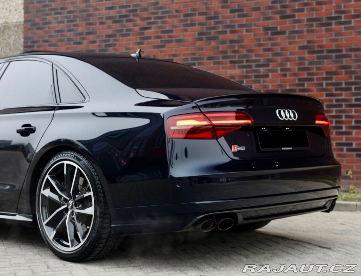 Audi S8 Plus 4.0 TFSI V8 quattro 2016