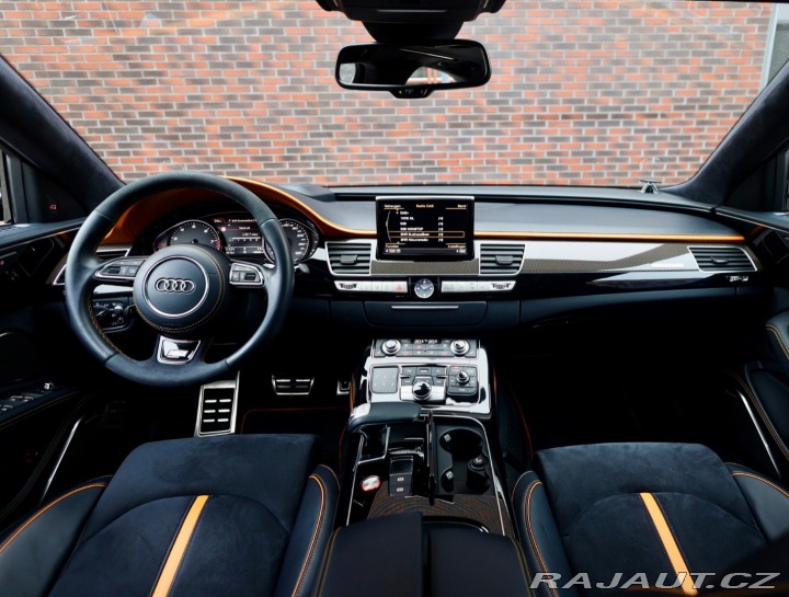 Audi S8 Plus 4.0 TFSI V8 quattro 2016