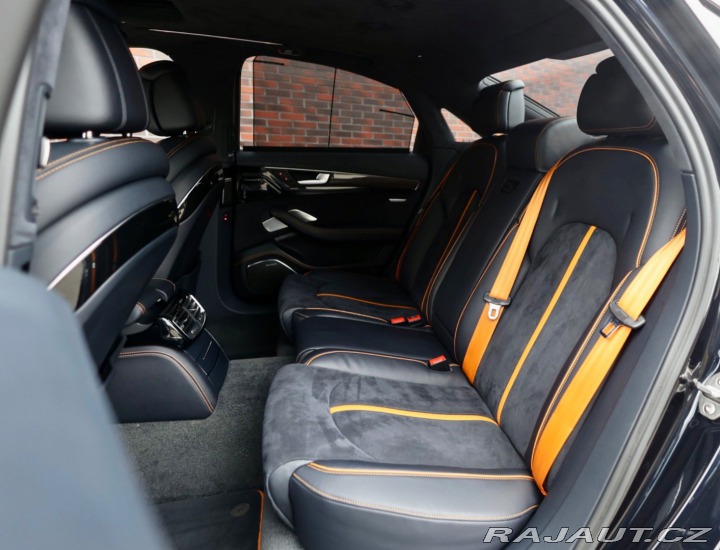 Audi S8 Plus 4.0 TFSI V8 quattro 2016