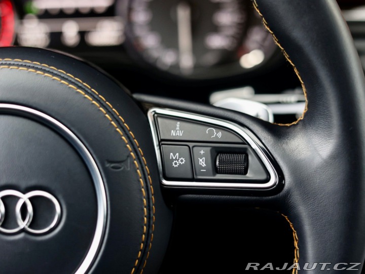 Audi S8 Plus 4.0 TFSI V8 quattro 2016