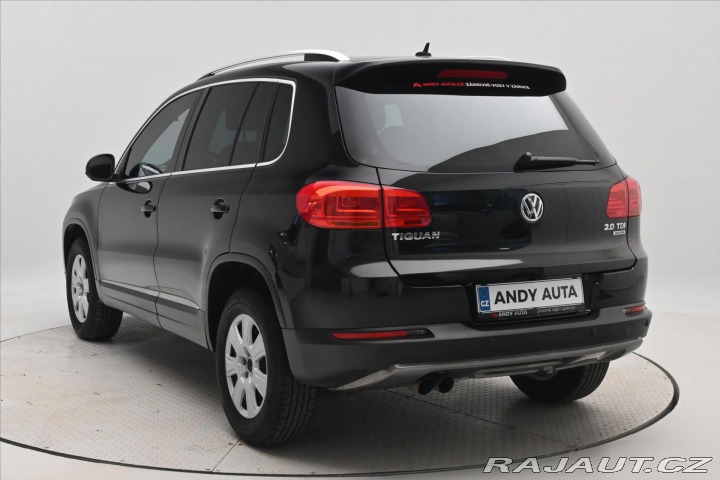 Volkswagen Tiguan 2,0 TDI 103 kW DSG 4x4 HI 2012