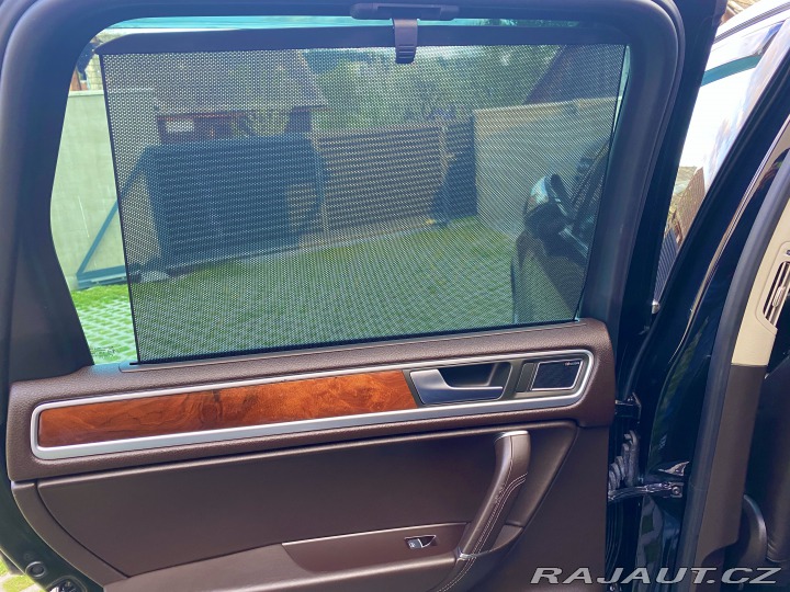 Volkswagen Touareg  2013