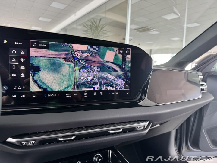 Audi A6 Avant TDI S-LINE*NovýMode 2025