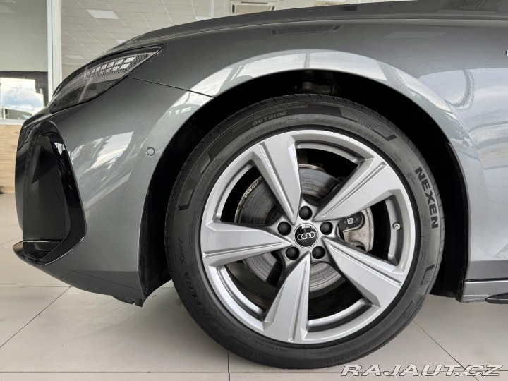 Audi A6 Avant TDI S-LINE*NovýMode 2025