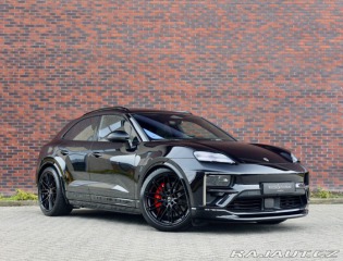 Porsche Macan Turbo | Panoráma - Ťažné 2024