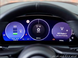 Porsche Macan Turbo | Panoráma - Ťažné 2024