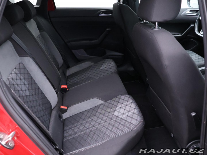 Volkswagen Taigo 1,5 TSI 110kW DSG R-line 2022