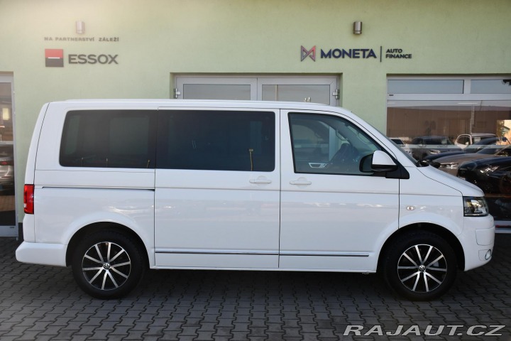Volkswagen Multivan 2.0TDi ČR 7.MÍST TAŽNÉ M. 2015