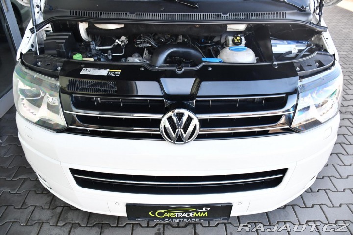 Volkswagen Multivan 2.0TDi ČR 7.MÍST TAŽNÉ M. 2015