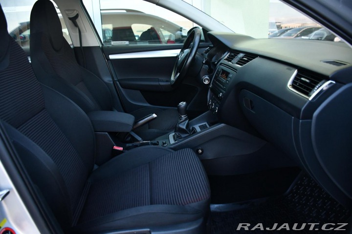 Škoda Octavia 2.0TDi AUT. AC VYHŘ.SEDAČ 2013