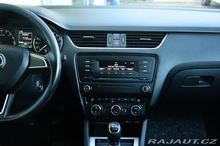 Škoda Octavia 2.0TDi AUT. AC VYHŘ.SEDAČ 2013
