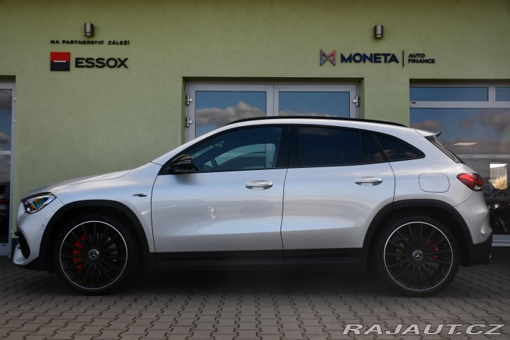 Mercedes-Benz GLA 45S AMG 4MATIC+PANO 2022