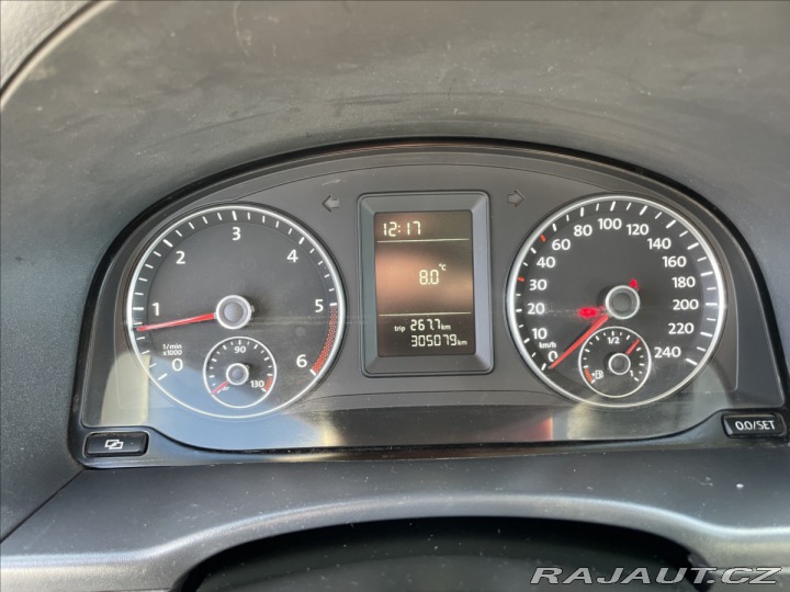 Volkswagen Caddy 1,6 TDi 75kw MAXI TAŽNÉ D 2011