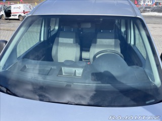 Volkswagen Caddy 1,6 TDi 75kw MAXI TAŽNÉ D 2011