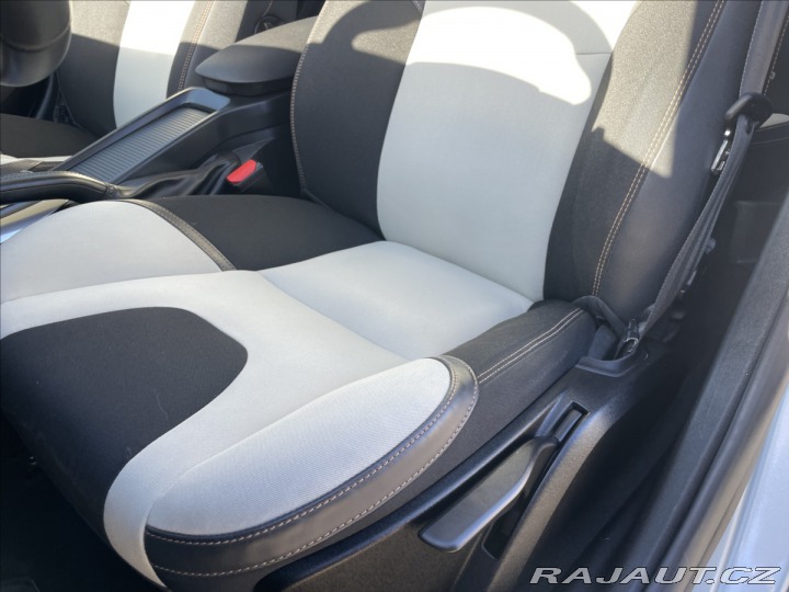 Volvo V40 2,0 i T4 140kw AWD CROSSC 2015