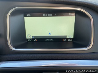 Volvo V40 2,0 i T4 140kw AWD CROSSC 2015