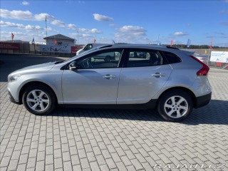 Volvo V40 2,0 i T4 140kw AWD CROSSC 2015