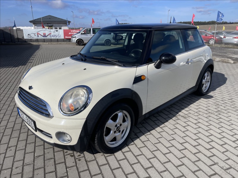Mini Cooper 1,6 i 88kw Klima ALU bez