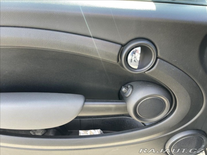 Mini Cooper 1,6 i 88kw Klima ALU bez 2008