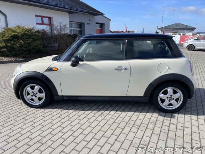 Mini Cooper 1,6 i 88kw Klima ALU bez 2008