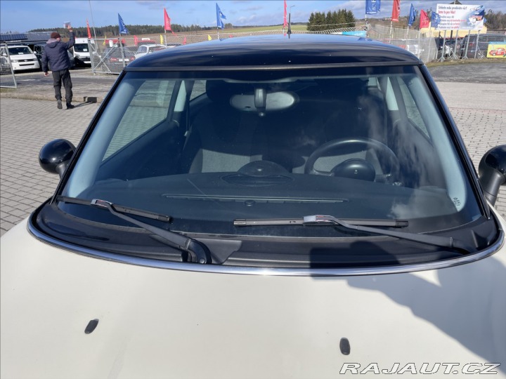 Mini Cooper 1,6 i 88kw Klima ALU bez 2008